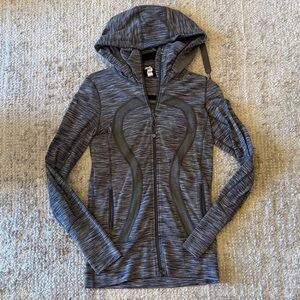 Lululemon Define Hooded Zip Jacket - size 4